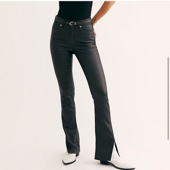 $118 Free People Spellbound Split Hem Black Coated High Rise Jeans - Picture 2 of 16